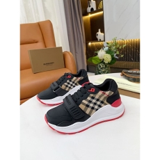 Burberry Low Shoes